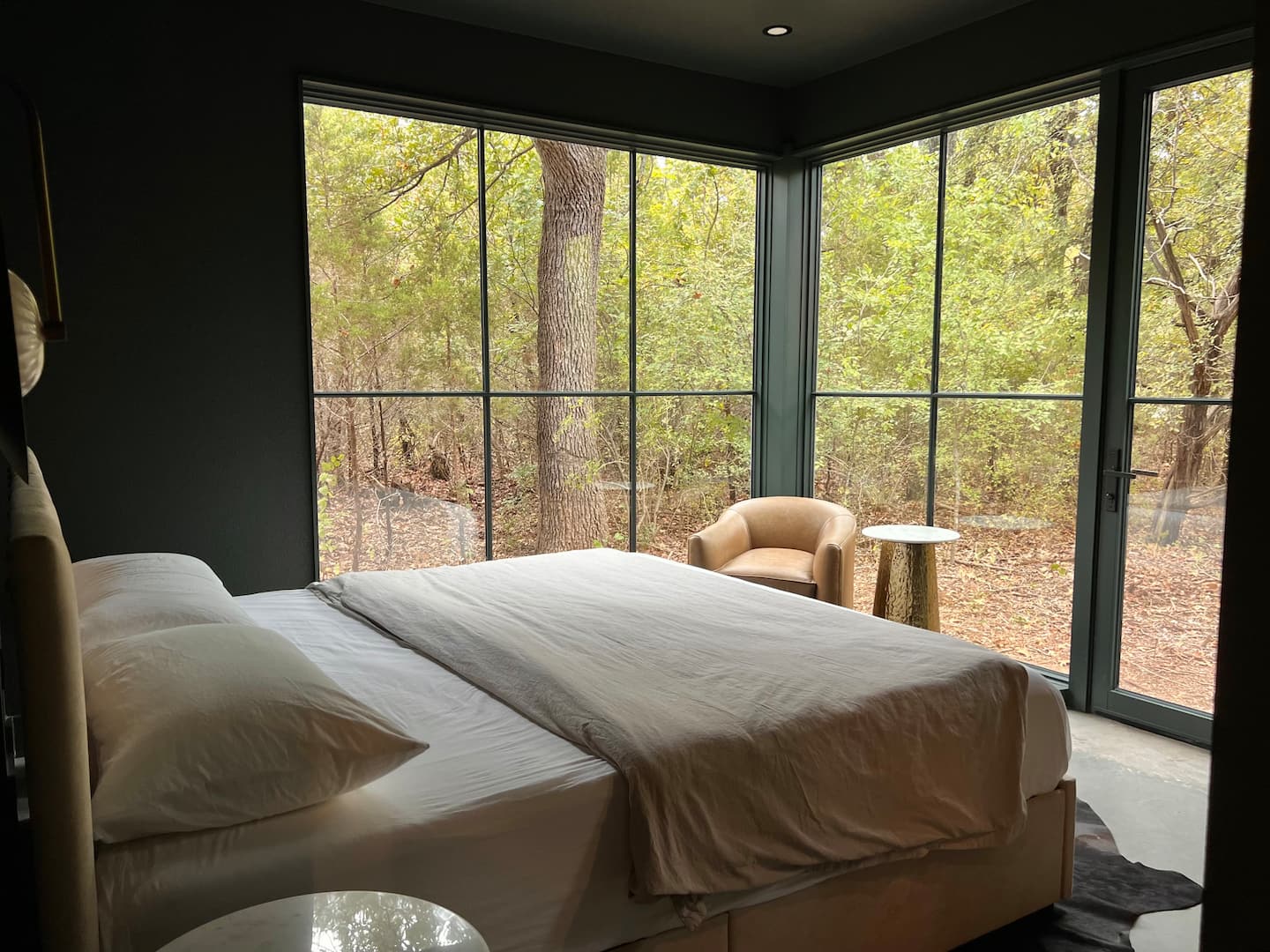 Four Winds interior